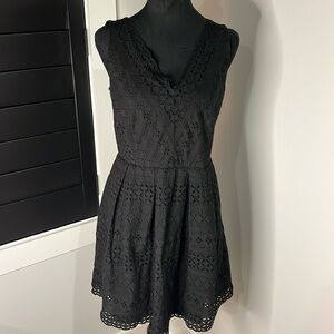 Loft size 4 eyelet dress